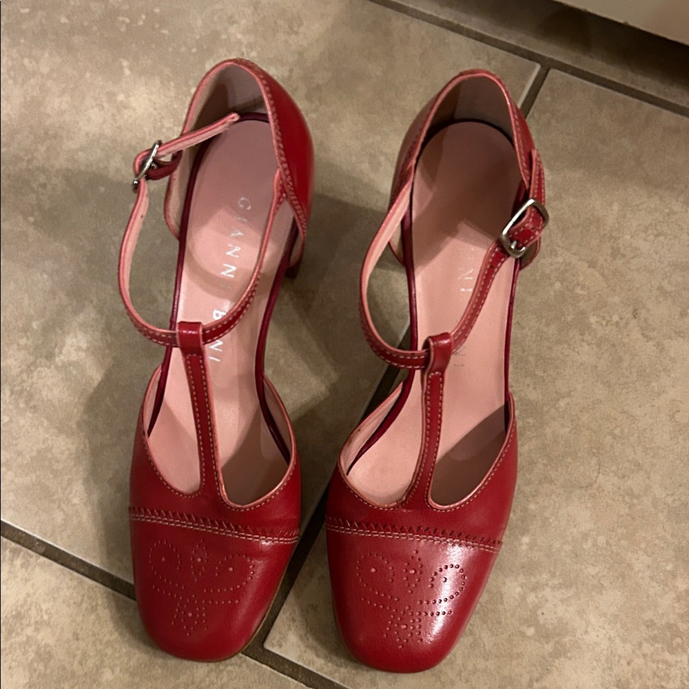 Gianni Bini Cherry Red 6M T-Strap Heels